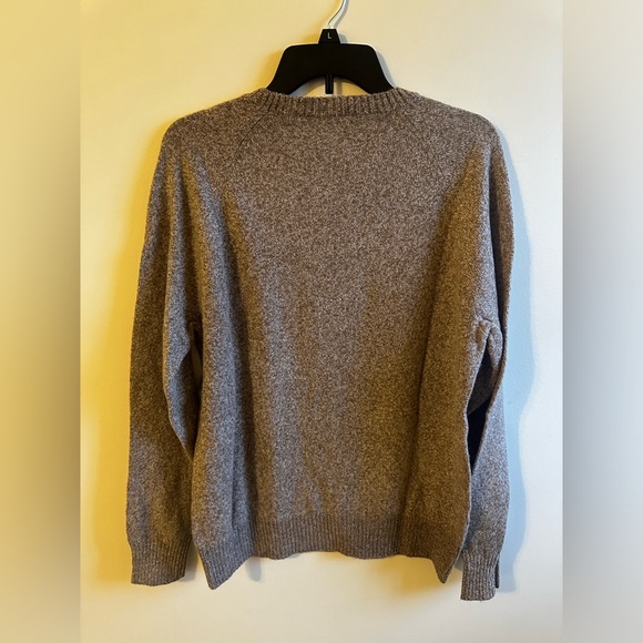 NWT NEVER WORN - Men’s Crewneck Sweater - Picture 3 of 4